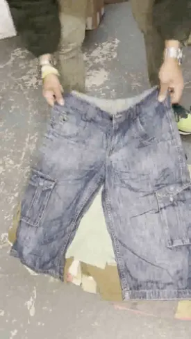31pc non branded cargo/chino street mix shorts