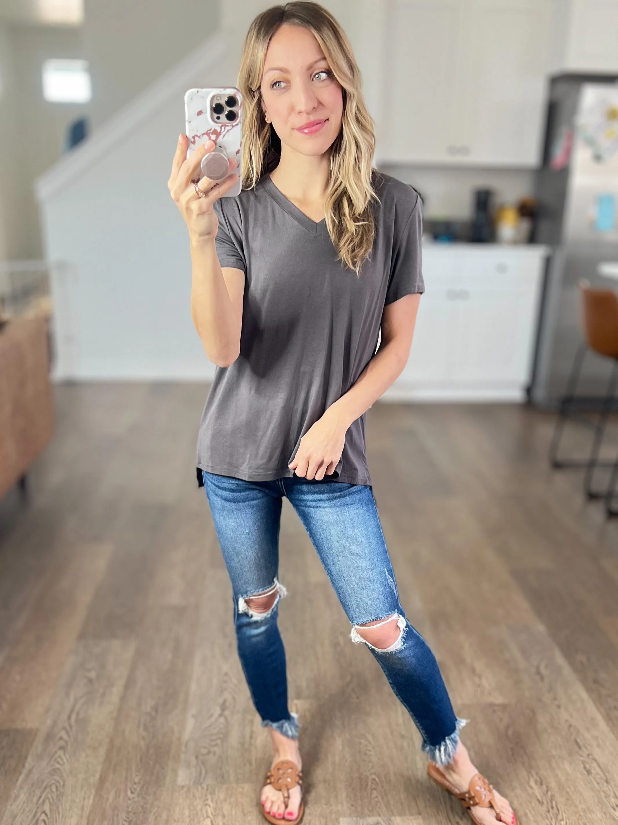 Basics V-Neck Tee