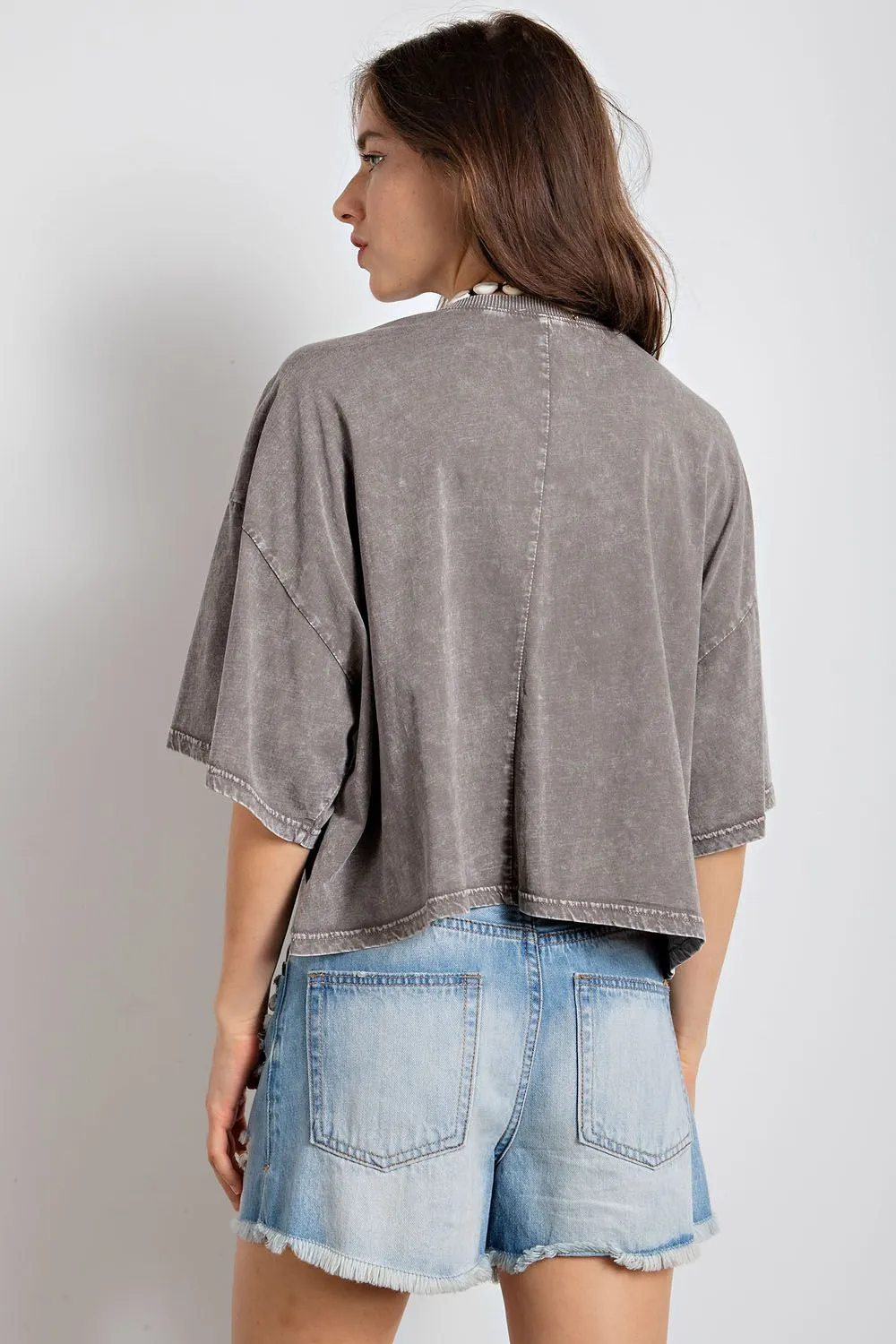 Easel Mineral Wash Crop Star Top - Lt Ash