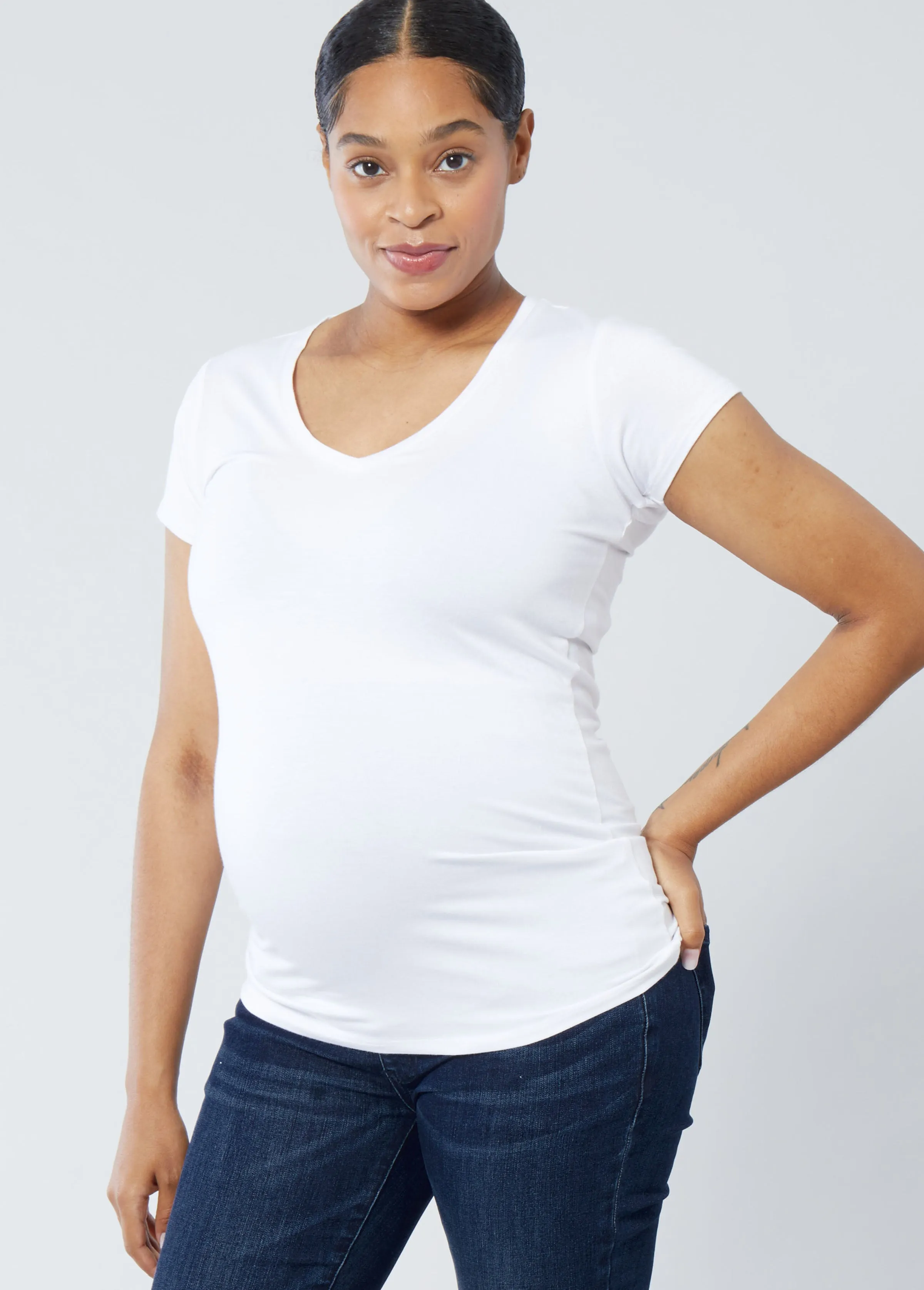 Essential V-Neck Maternity Tee
