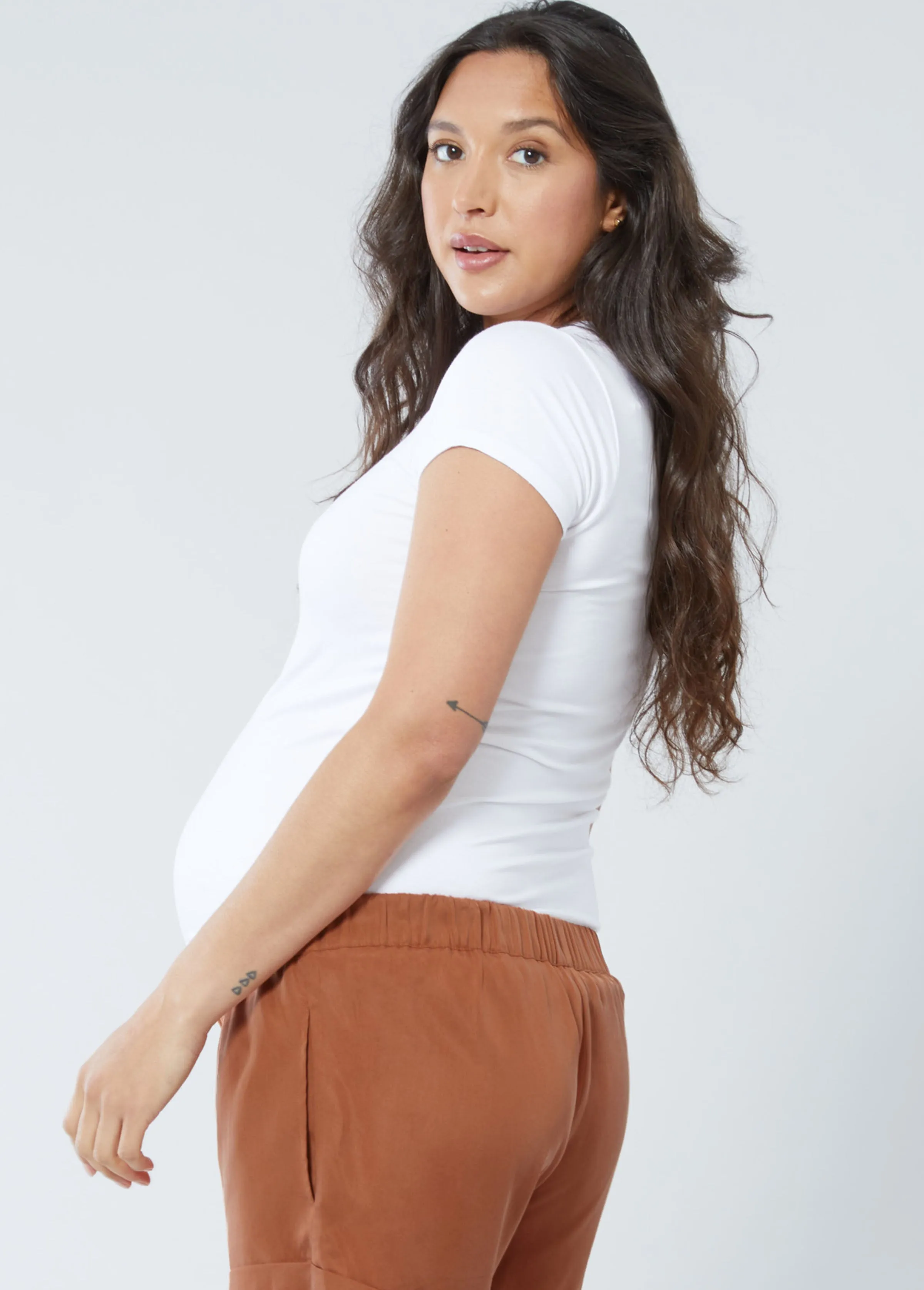 Essential V-Neck Maternity Tee