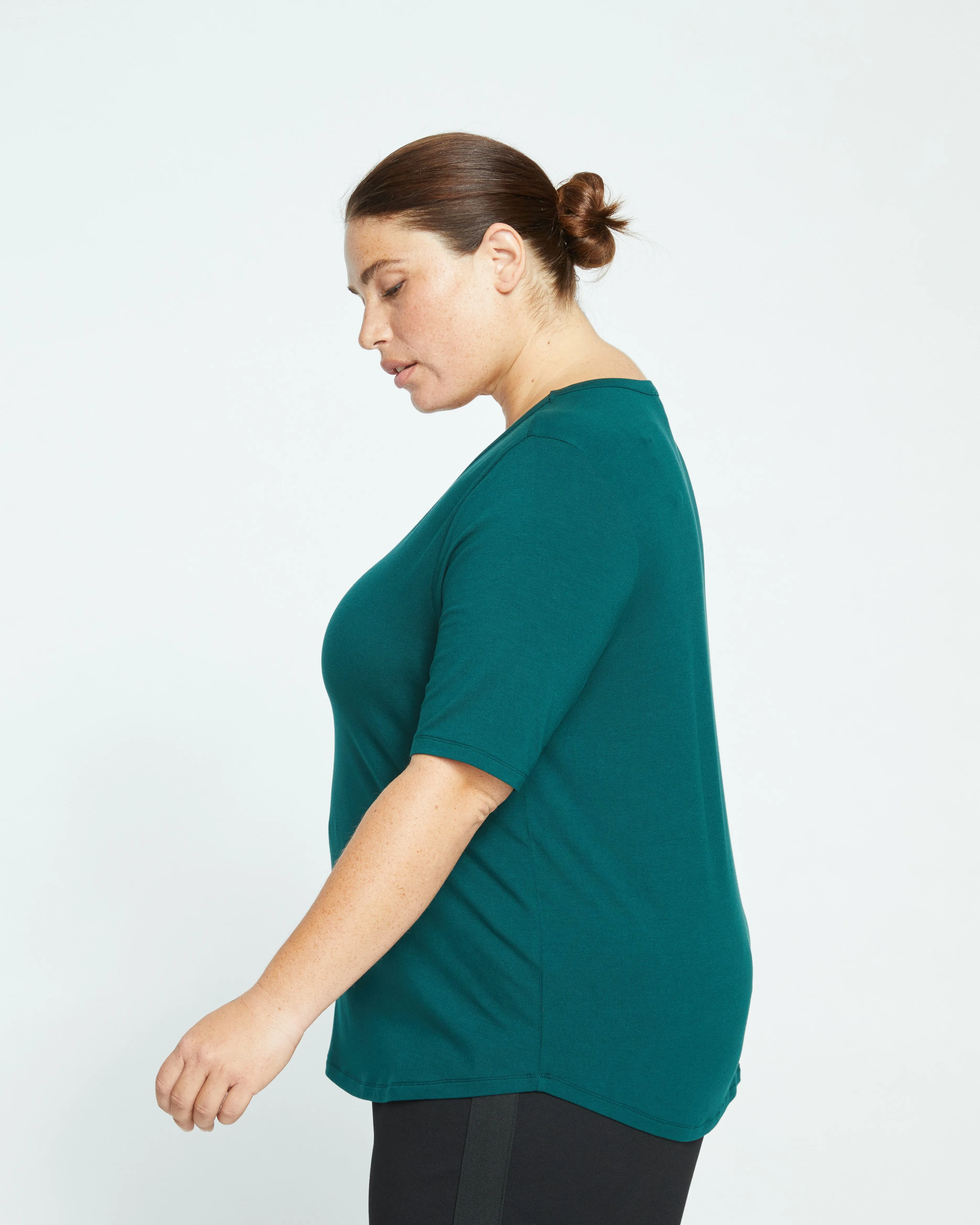Lily Liquid Jersey V-Neck Stovepipe Tee - Forest Green