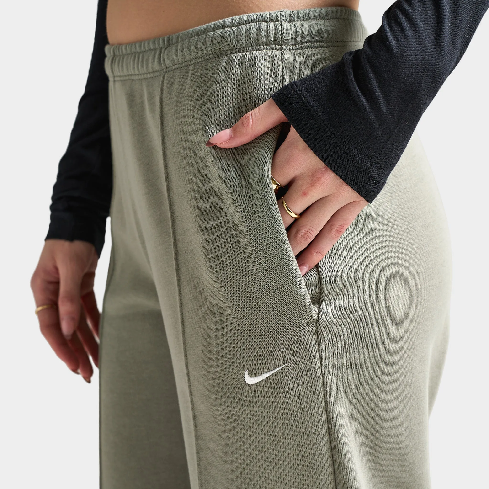Nike Women's Mid-Rise Chill Terry Sweatpants Light Army / Sail