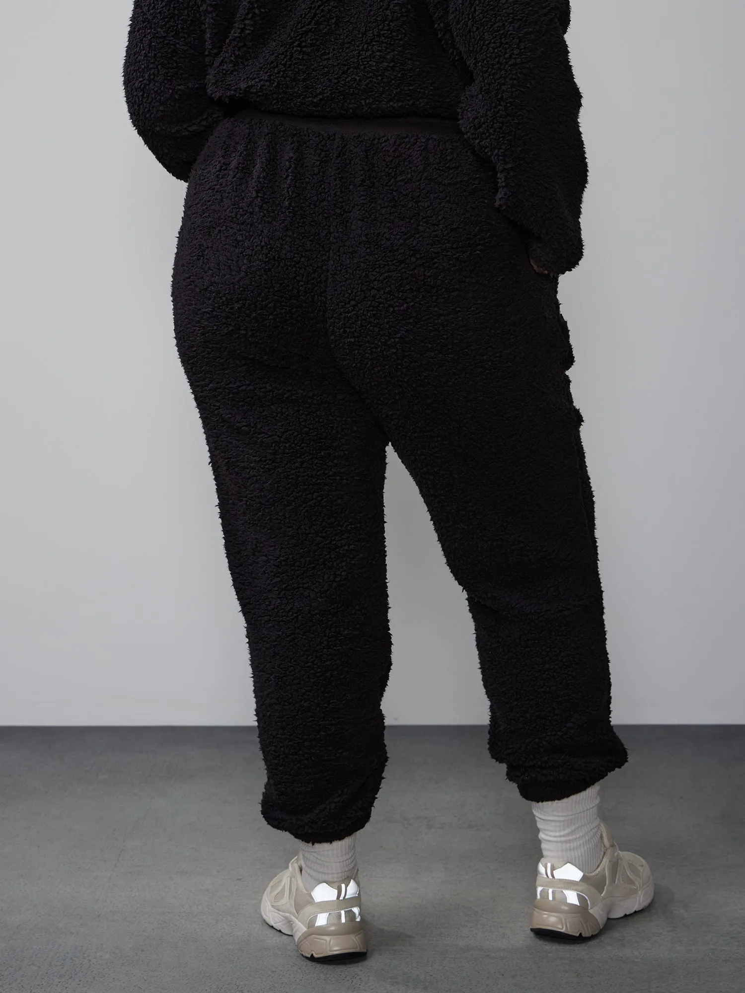 Plus Sherpa Jogger Pant