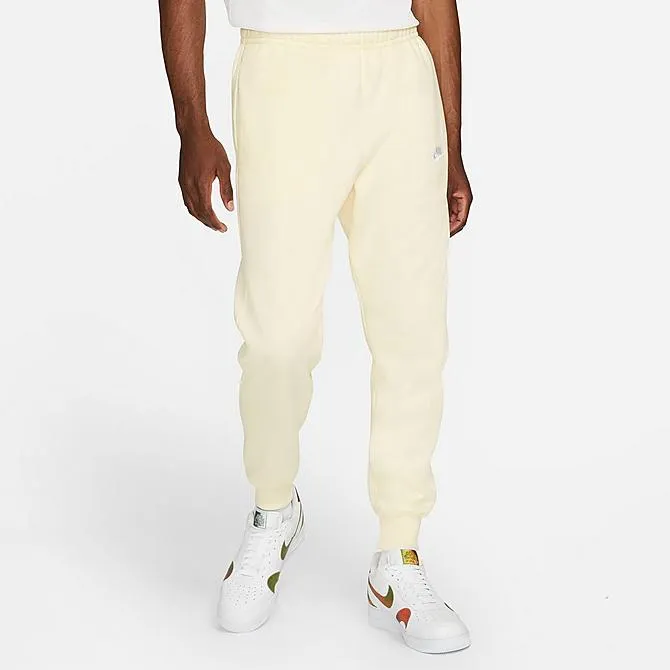 Sportswear Club Joggers (Coconut Milk)