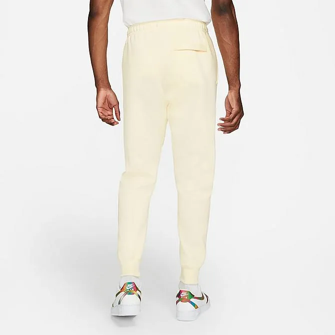 Sportswear Club Joggers (Coconut Milk)