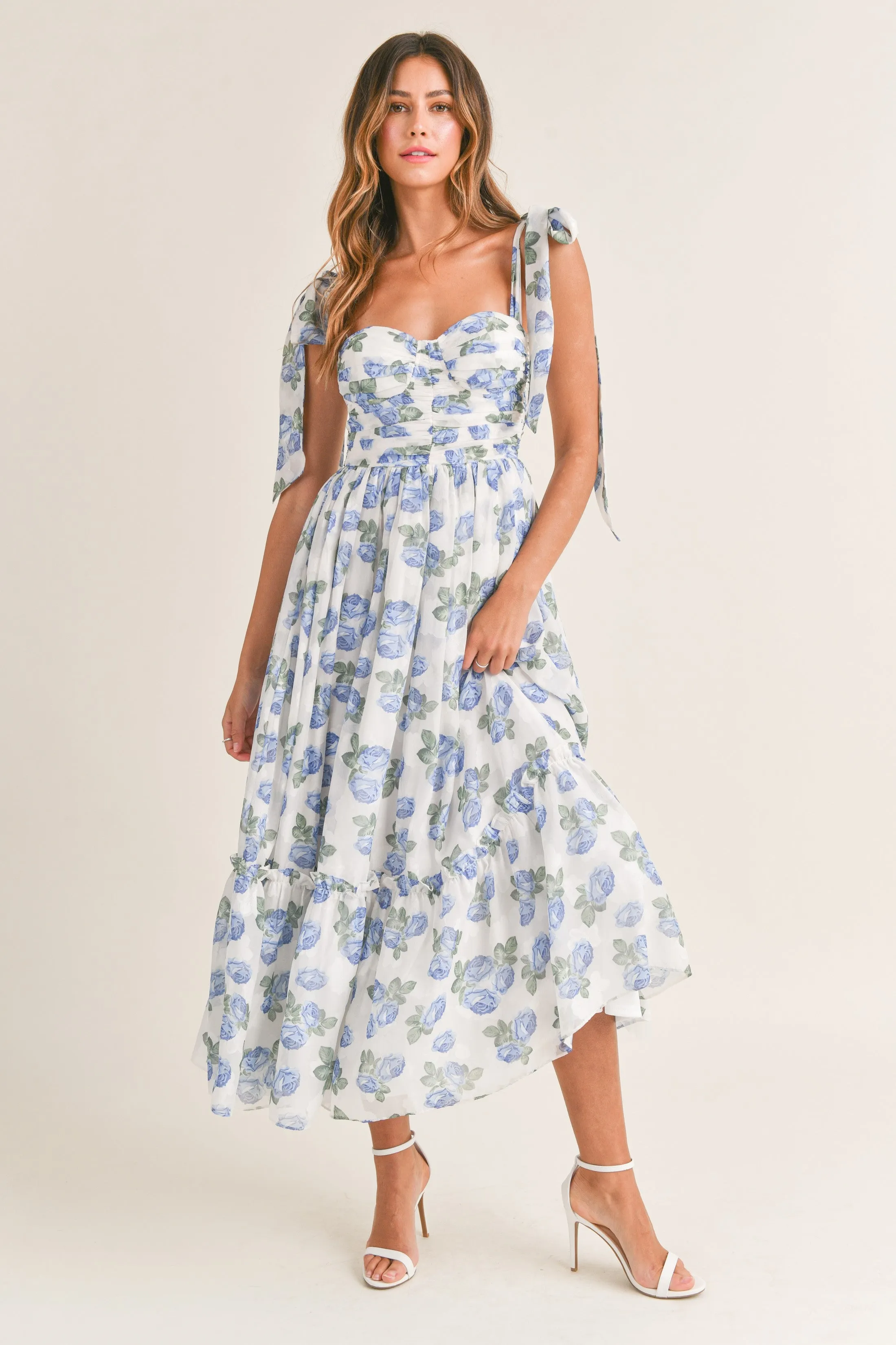Winnie Flowy Blue Floral Sweetheart Maxi Dress